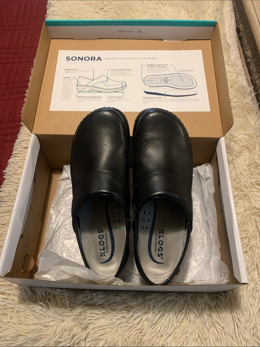 Klogs Black Leather Slip-On Clogs 9 WIDE